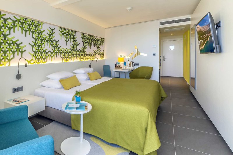 Bluesun Mala Berulia 26