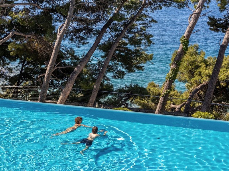 Bluesun Hotel Berulia 25