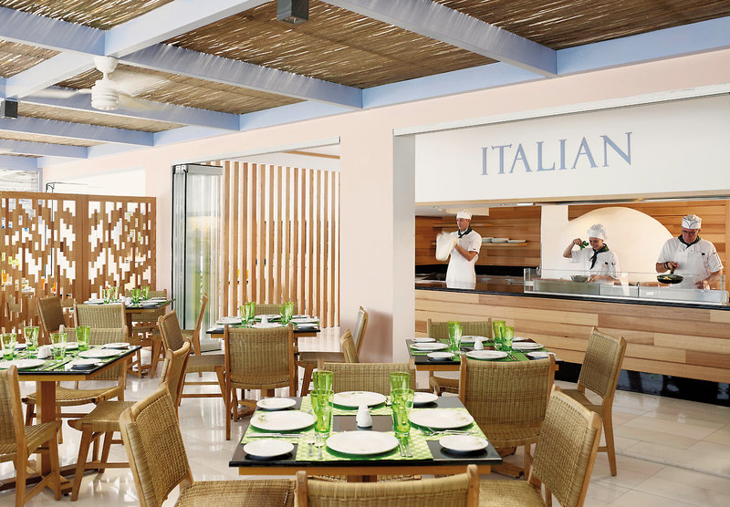 Mitsis Rodos Village Beach Hotel 15