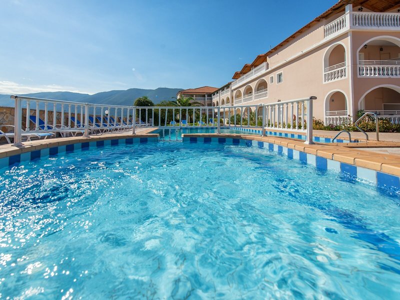 Plessas Palace Studios & Hotel 7