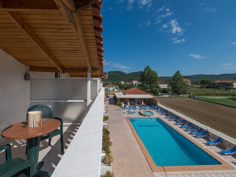 Plessas Palace Studios & Hotel 8