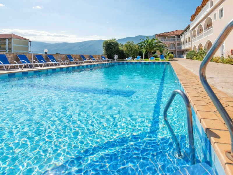 Plessas Palace Studios & Hotel 9