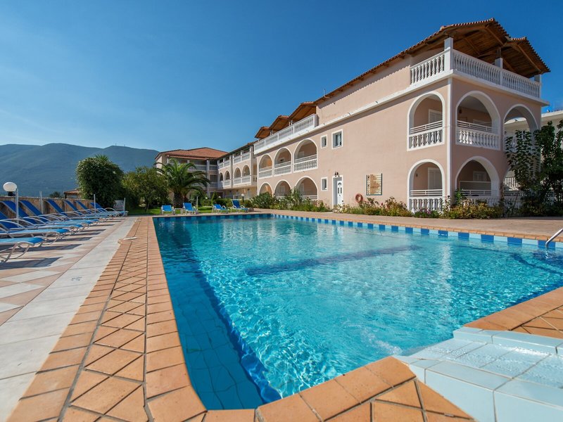 Plessas Palace Studios & Hotel 10