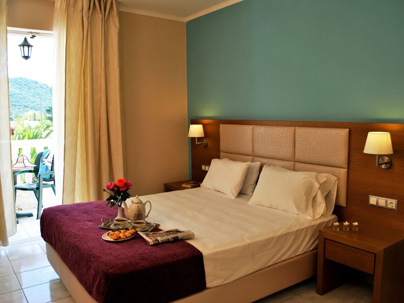 Plessas Palace Studios & Hotel 24