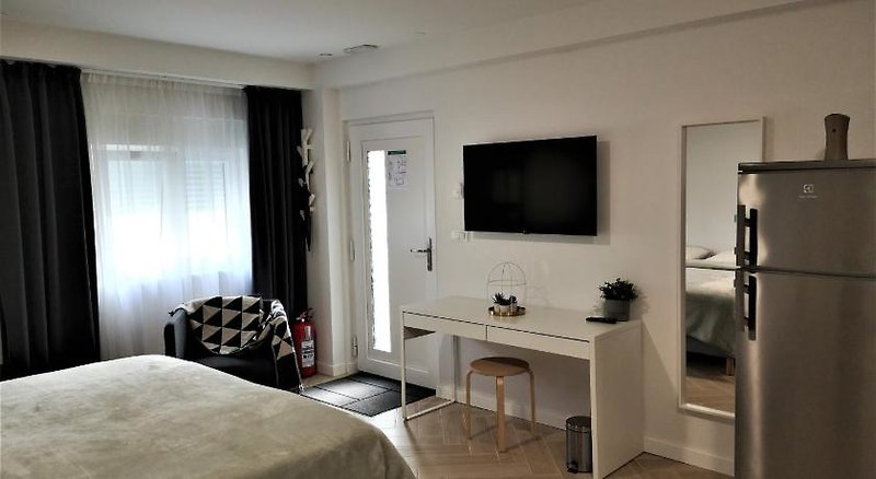 Rooms At Zajceva 34