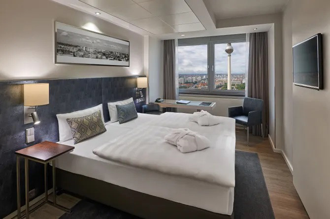 Park Inn by Radisson Berlin Alexanderplatz 2