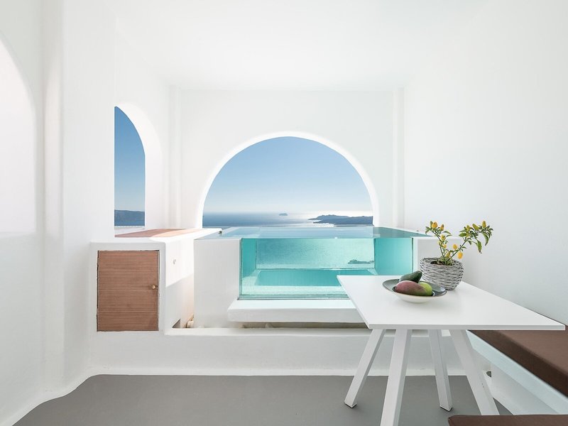 Apeiron Blue Santorini 21