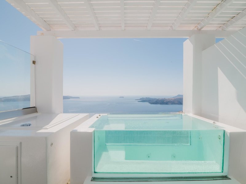 Apeiron Blue Santorini 48