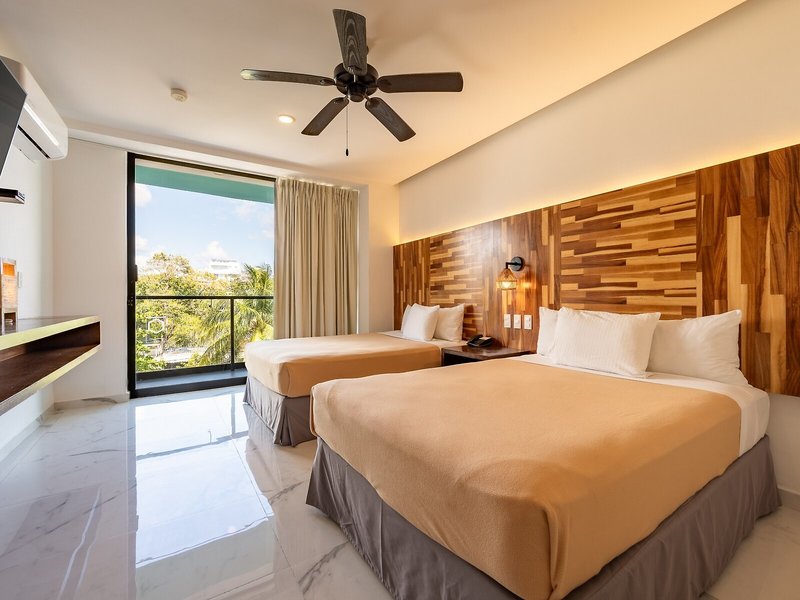 Marvic Hotel Boutique 14