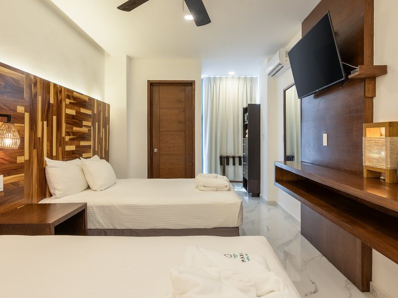 Marvic Hotel Boutique 16