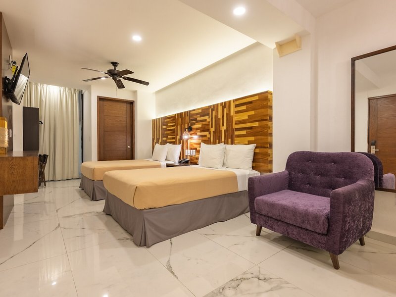 Marvic Hotel Boutique 24