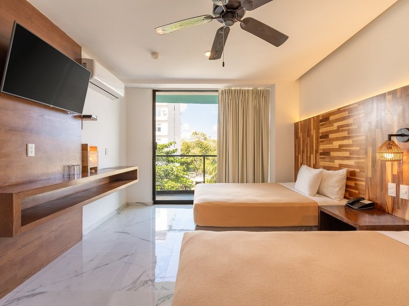 Marvic Hotel Boutique 38