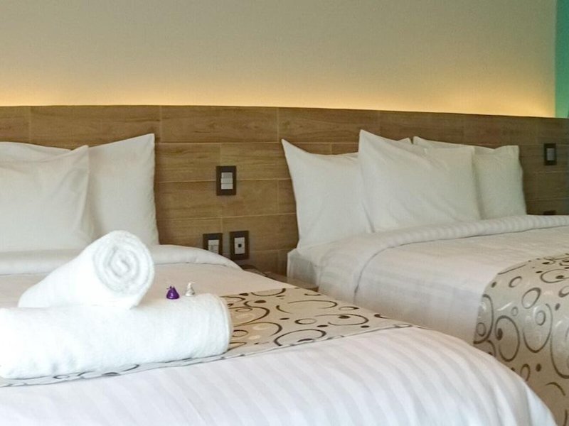 Hotel Kavia Plus 40