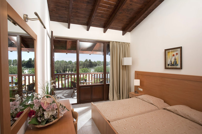 Golden Odyssey Hotel 10