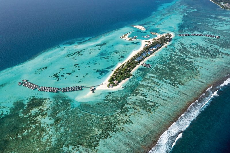 Le Meridien Maldives Resort & Spa 1