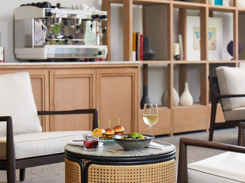 Le Meridien Maldives Resort & Spa 17