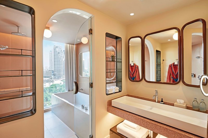 The Standard Bangkok Mahanakhon 6