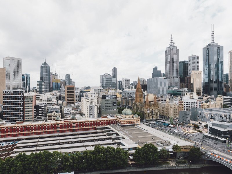 Quay West Suites Melbourne 2