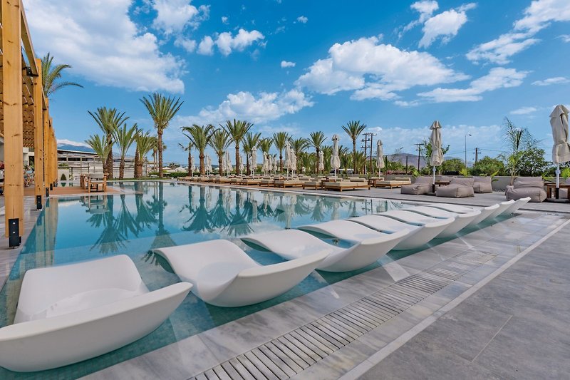 Georgioupolis Suites 7