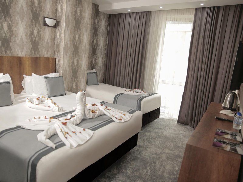 Istanbul Airport Express Hotel 12