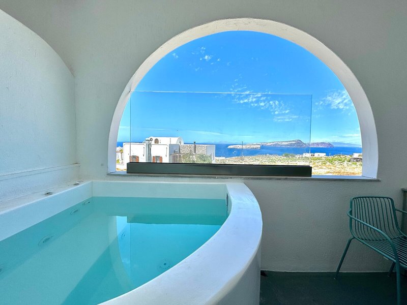 Symmetry Suites 8