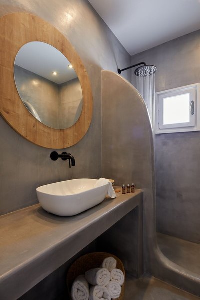 Symmetry Suites 38