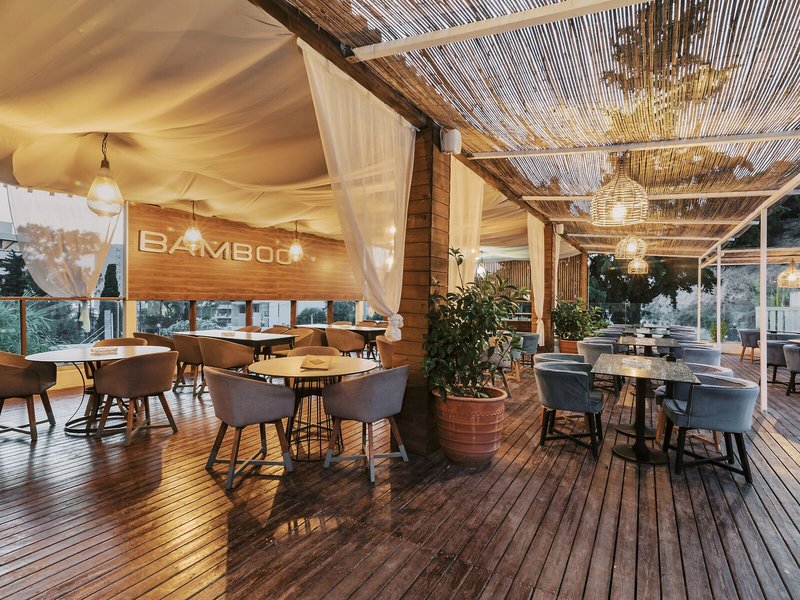Bamboo Suites 22