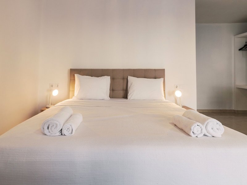 Bamboo Suites 28
