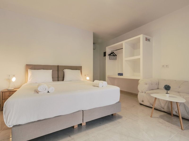 Bamboo Suites 32