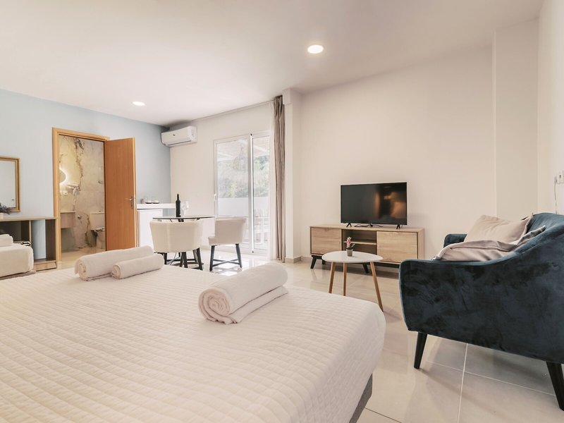 Bamboo Suites 48