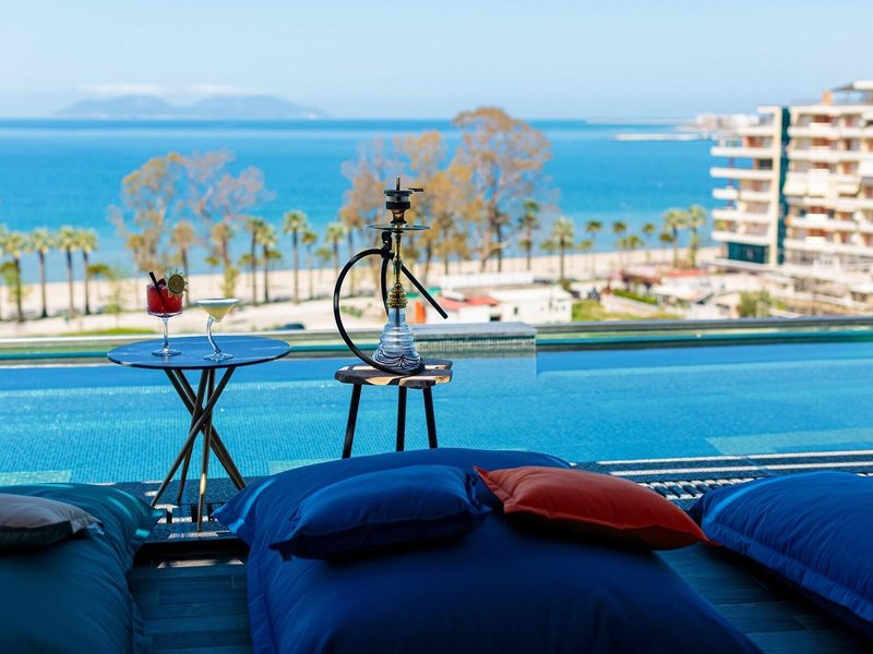 Ames Hotel & Spa 10
