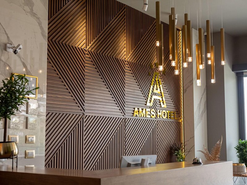 Ames Hotel & Spa 16