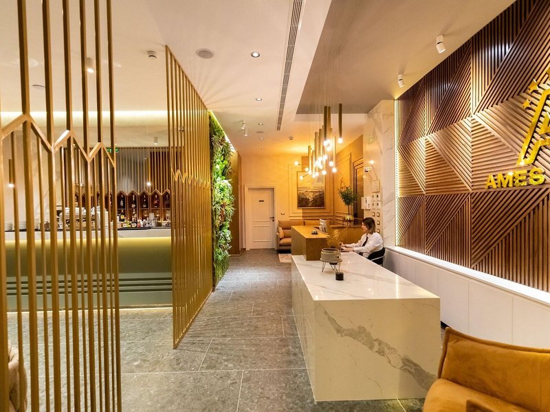 Ames Hotel & Spa 19