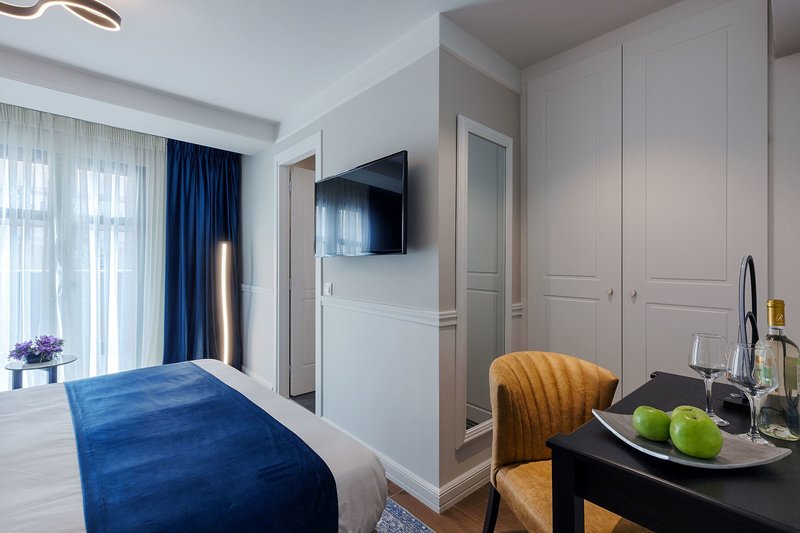 Classic Hotel by Athens Prime Hotels 18