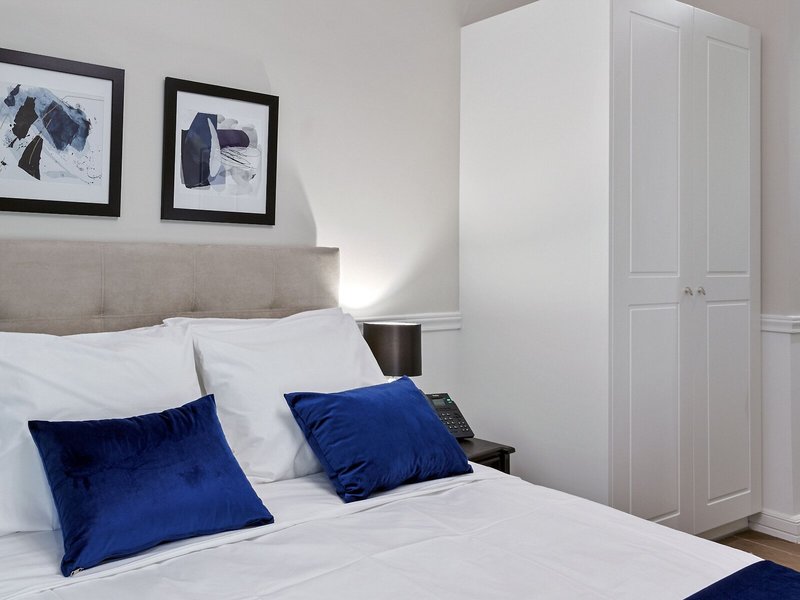Classic Hotel by Athens Prime Hotels 18
