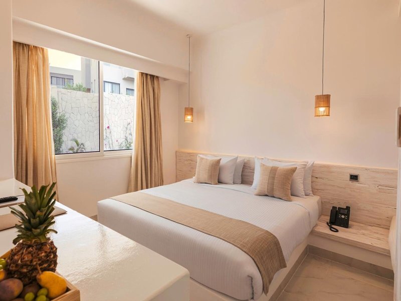 Tanoak Hotel 15