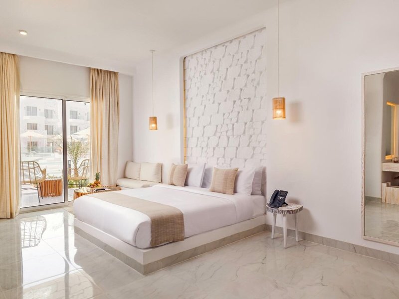 Tanoak Hotel 25