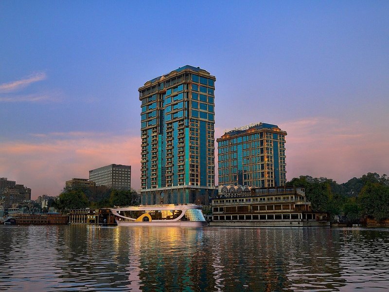 Four Seasons Cairo at the First Residence 3