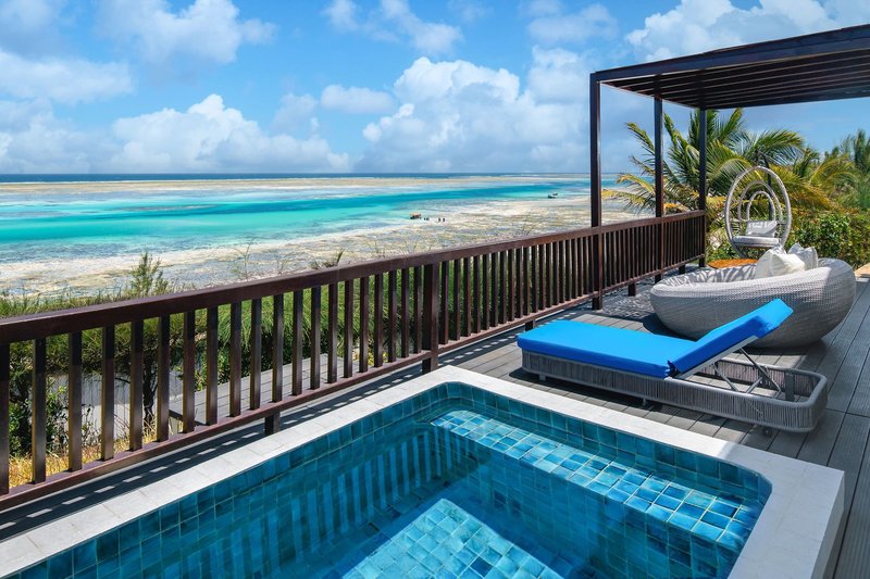 Le Mersenne Zanzibar, Autograph Collection 7