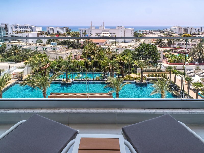 Amanti Hotel, MadeForTwo 32
