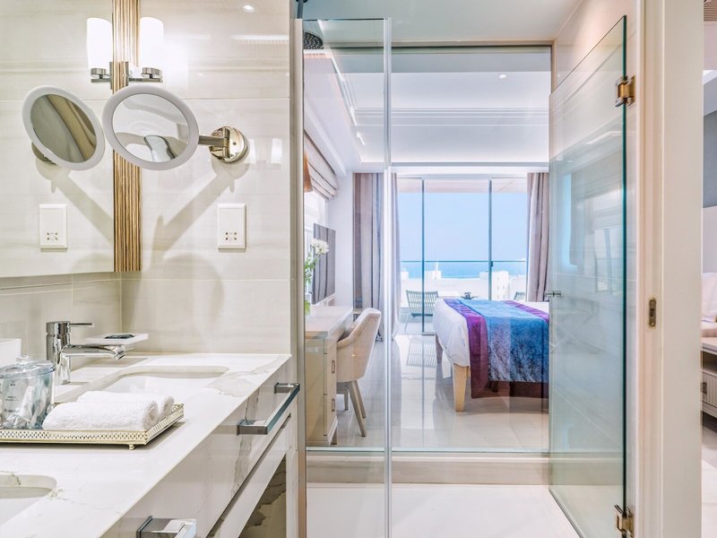 Amanti Hotel, MadeForTwo 41
