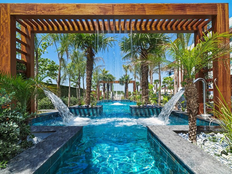 Amanti Hotel, MadeForTwo 5