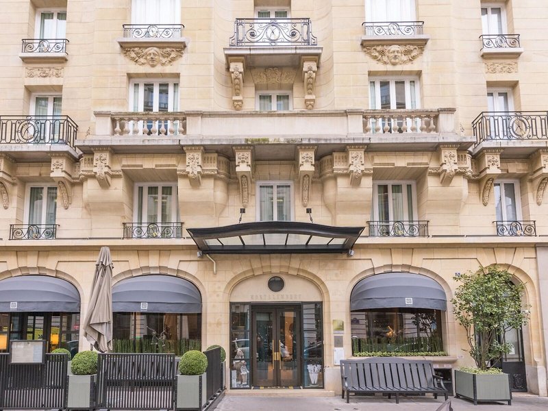 Montalembert 2