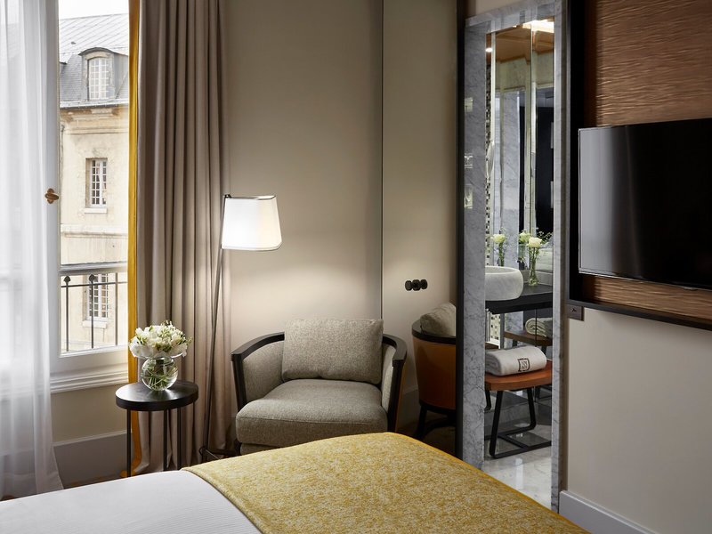 Montalembert 31