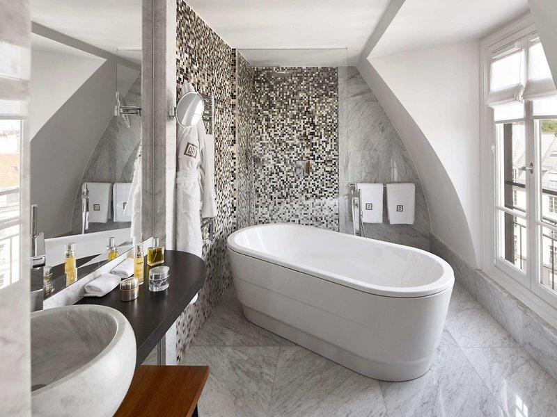 Montalembert 35