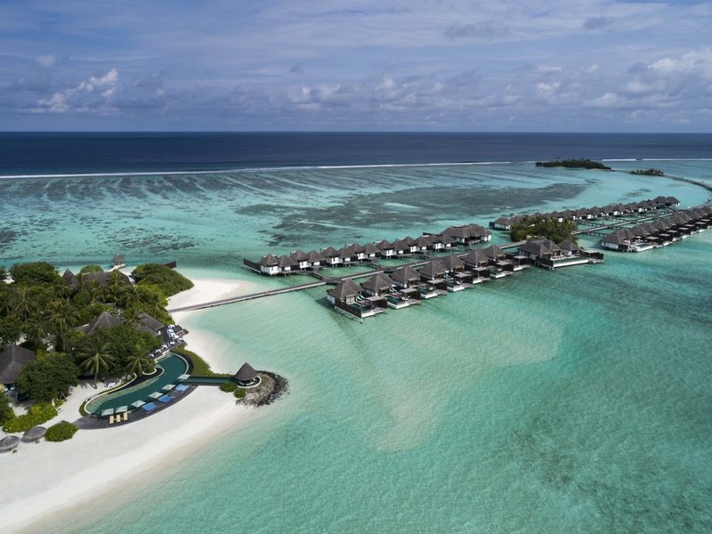Four Seasons Resort Maledives at Kuda Huraa 2