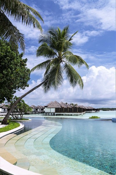 Four Seasons Resort Maledives at Kuda Huraa 11