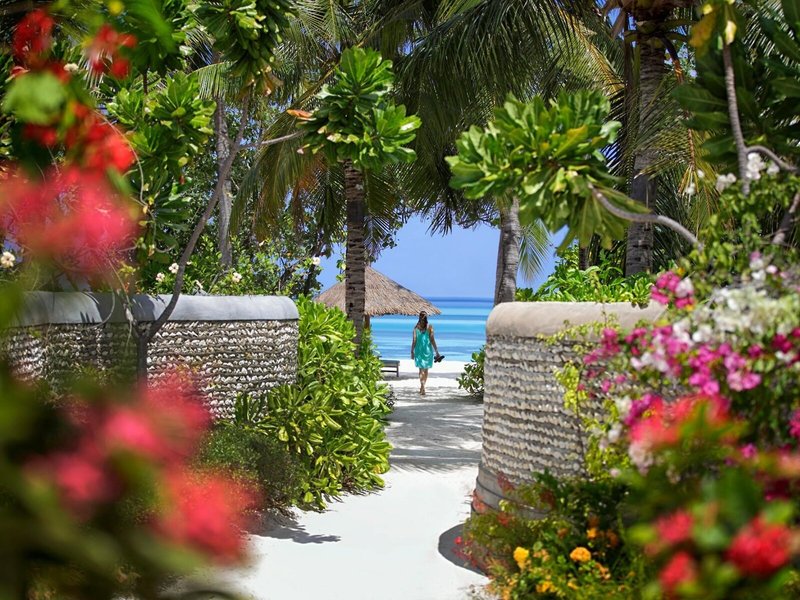 Four Seasons Resort Maledives at Kuda Huraa 12