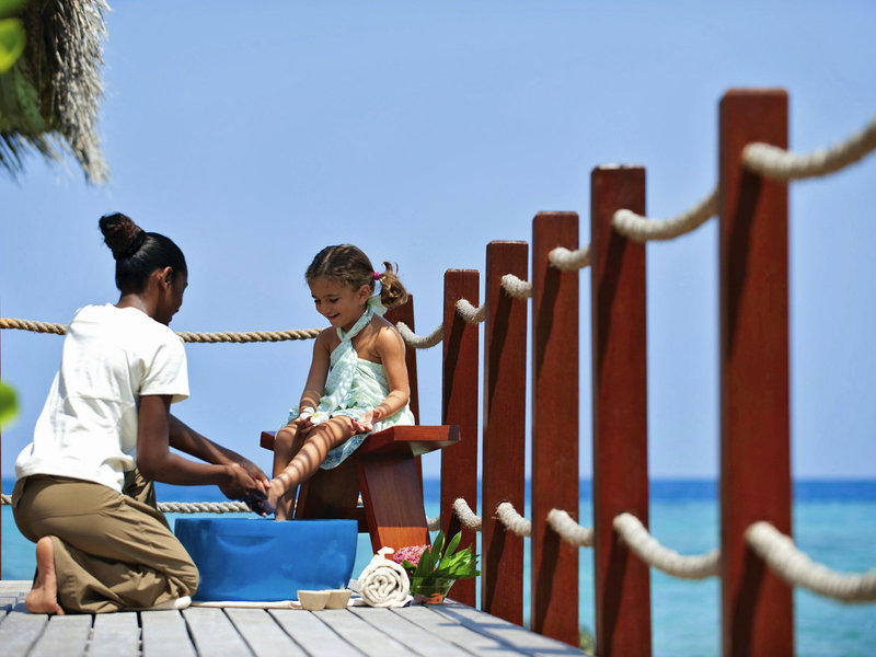 Four Seasons Resort Maledives at Kuda Huraa 40