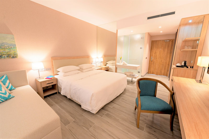 Poseidon Beach Resort 5